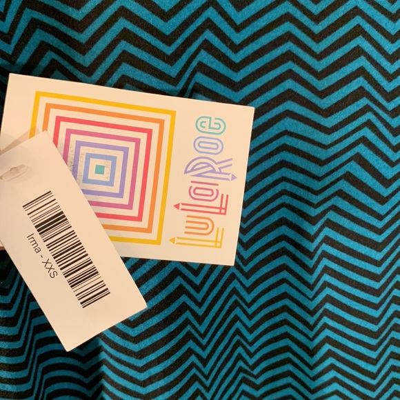LULAROE Irma Turquoise Wicked Design Top NWT - Picture 9 of 11